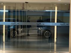 -漕河泾印象城-停车场