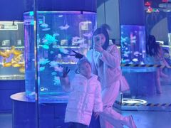 -重庆欢乐海底世界