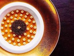 鱼子酱龙虾冻-L'ATELIER de Joel Robuchon(外滩18号店)