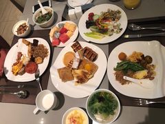 -海口绿发希尔顿酒店-田园汇自助餐·三文鱼·海鲜