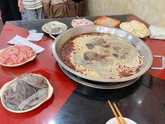 -储奇门鳝鱼火锅(总店)