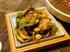 -老灶房-四川土菜(铁牛广场店)