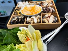 -野菌皇海景野生菌火锅(滨海大道店)