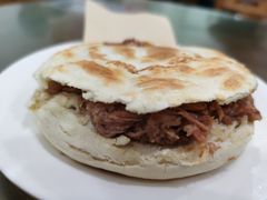 肉夹馍一个特写-子午路张记肉夹馍(翠华路店)