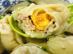 高邮咸蛋黄鲜肉特大馄饨-方老大馄饨(抚宁巷店)