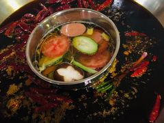 -毛毛老火锅(八年观音桥店)