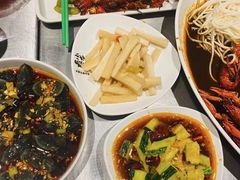 -龙巢盱眙龙虾·牛蛙·烧烤宵夜(八卦岭店)