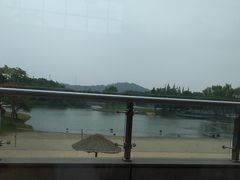 -上海佘山世茂艾美酒店