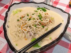 -龙桥私厨·姜花菊花过桥鱼·顺德菜(容桂店)