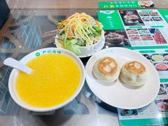 -尹记门钉肉饼(天坛店)