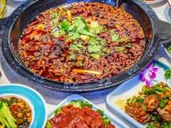 -蛙鱼潭美蛙鱼头火锅(解放碑瑞富广场店)