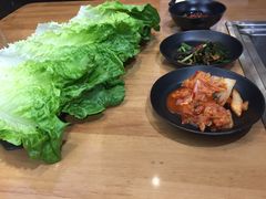 -肉甲韩国木炭烤肉(新壹街1店)