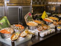 -圣丰索菲特·2 On 988 Café 自助餐厅