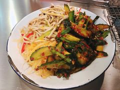 -马路牙子烧烤音乐酒馆(望京店)