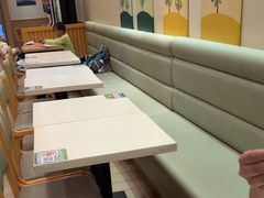 -德克士(汝河路店)