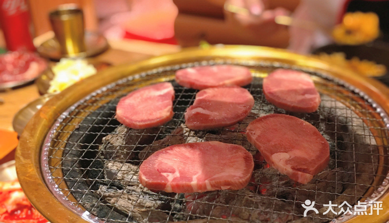 广州必吃榜 | 远景路🔥火爆西塔老太太烤肉