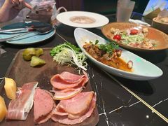 -DEEP·深美式餐吧(五棵松华熙LIVE店)