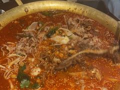 -张翻越·川渝冒菜·武汉黑鸭煲(城北万象城店)