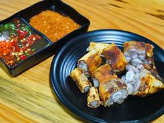 猪尾巴-乔岩保应烧烤店