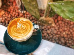 拿铁咖啡-拾壹cafe·工作室