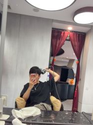 -TOP HAIR SALON