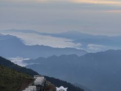 -牛背山