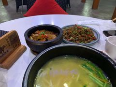 -滇越乘象云南餐厅(豆各庄店)