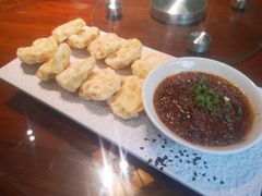 鲅鱼酱配石头饼-聚缘堂·海鲜私房菜(松岭路店)