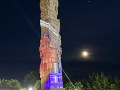 -亚龙湾中心广场