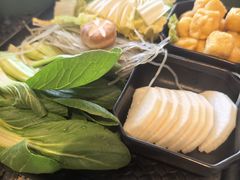 -一席地·本地鸡窝·杭帮鸡火锅(萧山银隆百货店)