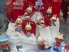 -泡泡玛特POPMART(蓝色港湾店)