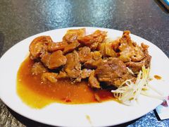 蹄髈-胡须张鲁肉饭(美食文化馆店)