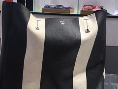 -MCM(比斯特上海购物村店)
