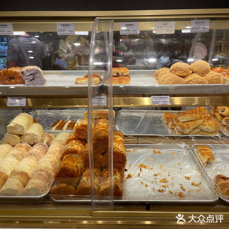 北新桥的这家网红面包店终于宣布……