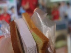 -詹爷爷乌节路街头冰淇淋