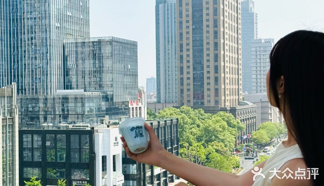 别问了就在南京！超出片的天台咖啡！