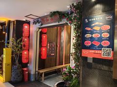 -贵厨酸汤牛肉(小十字店)