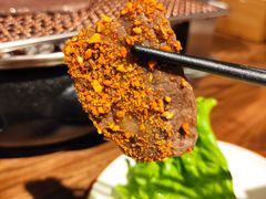 黑牛五花-明洞阿姨·韩式酱蟹烤肉·创意料理(三元桥店)