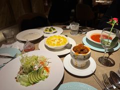 俄式自制酸奶牛油果沙拉-波特曼西餐厅(中央大街店)