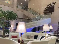 -上海齐鲁万怡大酒店·辣椒屋咖啡厅