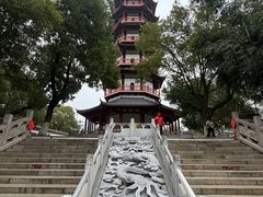 -绳金塔