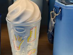 -星巴克(北京西大望路温特莱店)