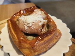 -VERIE BAKEHOUSE