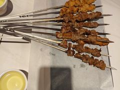 -小河公主秘制烤羊腿(小绿谷店)