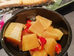 -铭牛烧肉·和牛海鲜自助(高新月牙湖店)