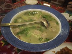 -闯关东东北农家菜(崂山石老人店)