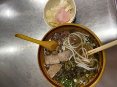 -花溪牛肉粉(八鸽岩店)