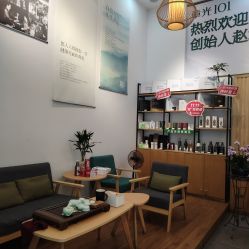 -章光101防脱养发荟