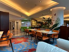 -亮马河饭店翠雅咖啡厅