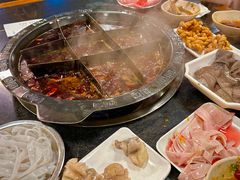 -邓莽子老火锅(中兴路总店)